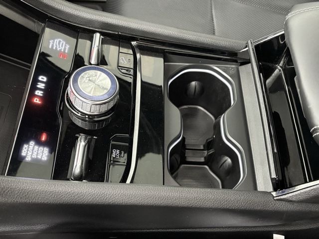 2022 Jeep Grand Cherokee Overland 4xe 2022 Jeep Grand Cherokee Overland 4xe