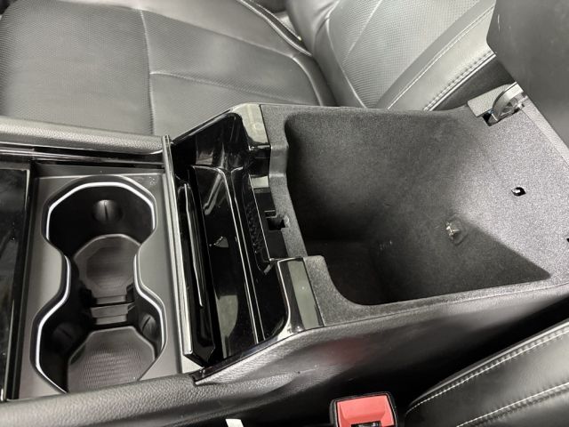 2022 Jeep Grand Cherokee Overland 4xe 2022 Jeep Grand Cherokee Overland 4xe