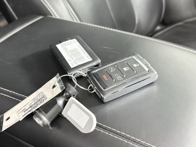 2022 Jeep Grand Cherokee Overland 4xe 2022 Jeep Grand Cherokee Overland 4xe