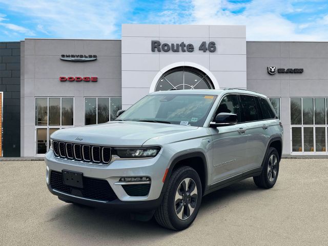 2022 Jeep Grand Cherokee 4xe 4x4