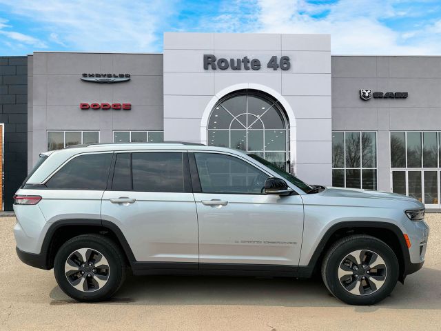 2022 Jeep Grand Cherokee 4xe 4x4