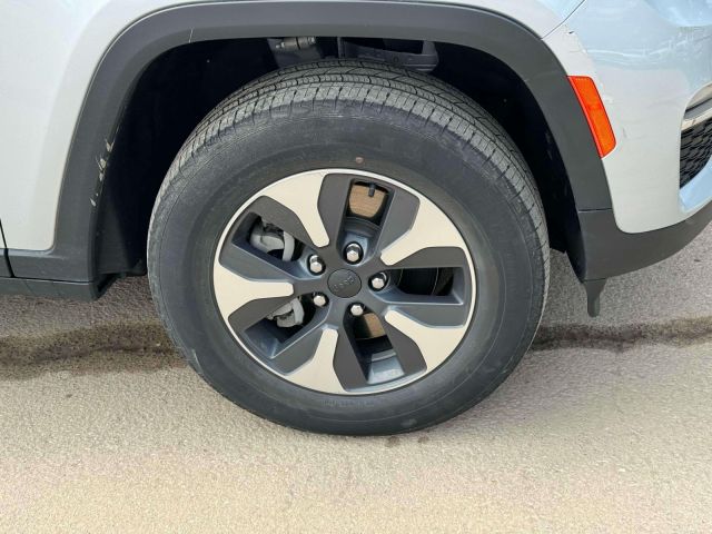 2022 Jeep Grand Cherokee 4xe 4x4