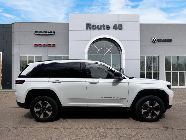 2022 Jeep Grand Cherokee 4xe 4x4