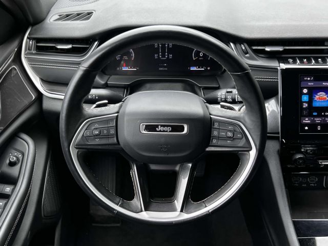 2022 Jeep Grand Cherokee L Altitude 4x4