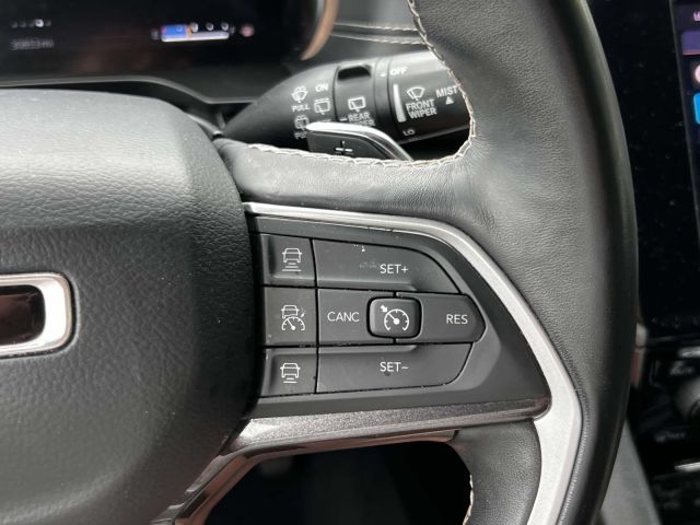2022 Jeep Grand Cherokee L Altitude 4x4