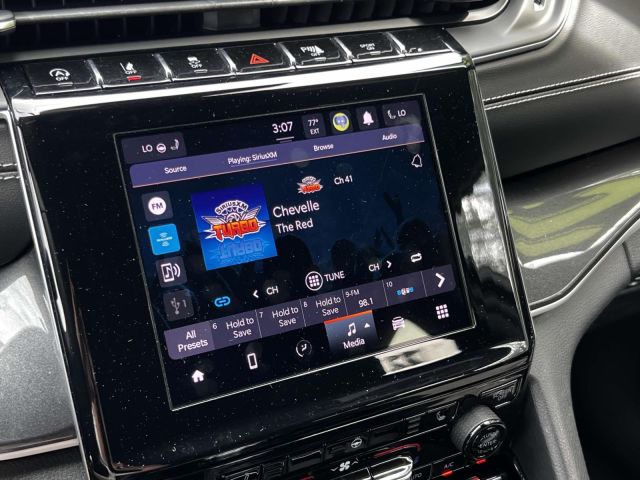 2022 Jeep Grand Cherokee L Altitude 4x4
