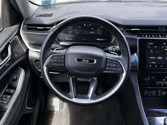 2022 Jeep Grand Cherokee L Laredo
