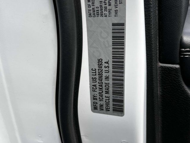 2022 Jeep Grand Cherokee L Laredo