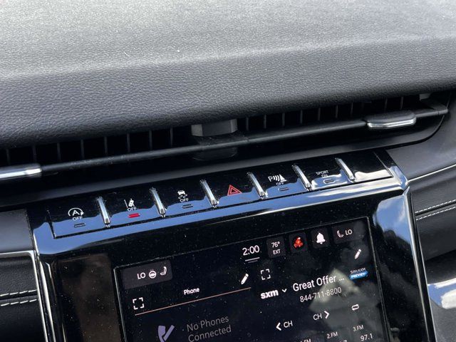 2022 Jeep Grand Cherokee L Laredo