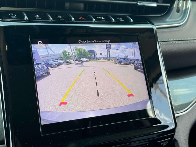 2022 Jeep Grand Cherokee L Laredo 4x4
