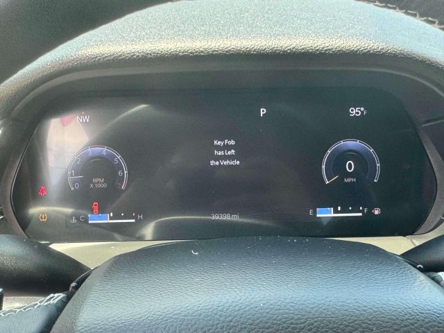 2022 Jeep Grand Cherokee L Laredo 4x4
