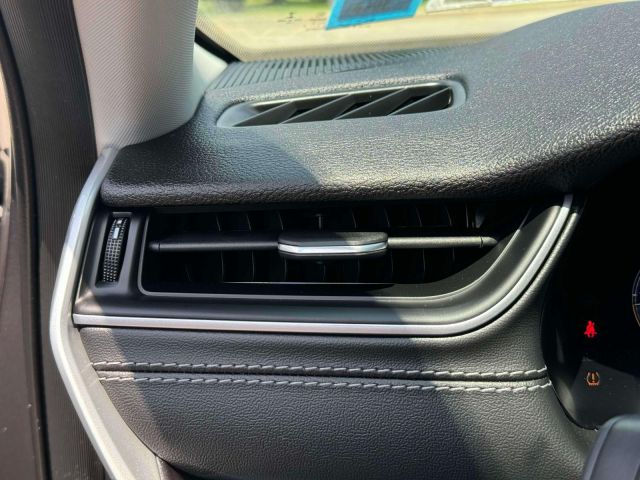 2022 Jeep Grand Cherokee L Laredo 4x4