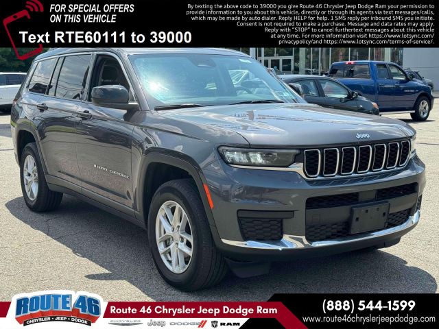 2022 Jeep Grand Cherokee L Laredo 4x4