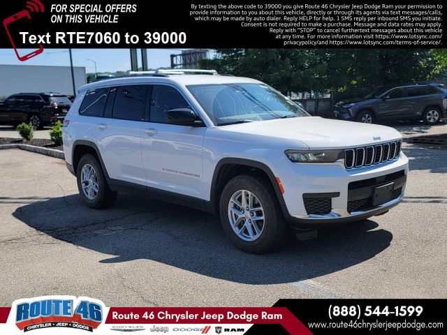 2022 Jeep Grand Cherokee L Laredo 4x4