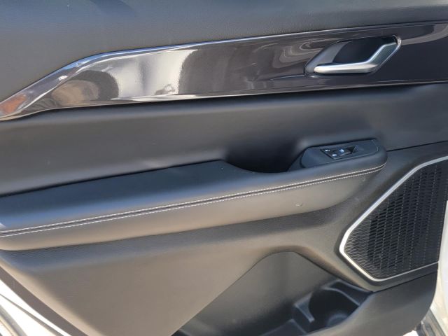 2022 Jeep Grand Cherokee L Laredo 4x4