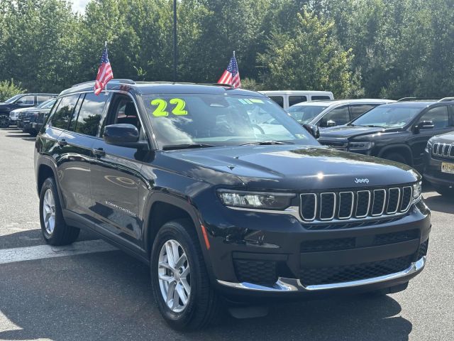 2022 Jeep Grand Cherokee L Laredo 4x4
