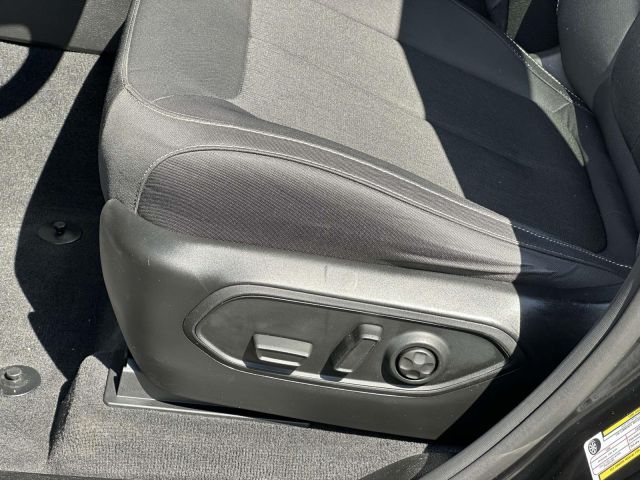 2022 Jeep Grand Cherokee L Laredo 4x4
