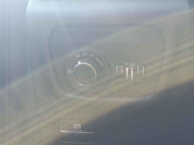 2022 Jeep Grand Cherokee L Laredo 4x4