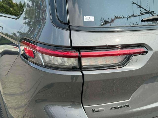 2022 Jeep Grand Cherokee L Altitude 4x4