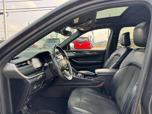 2022 Jeep Grand Cherokee L Altitude 4x4