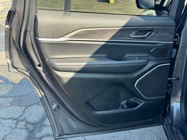 2022 Jeep Grand Cherokee L Limited 4x4