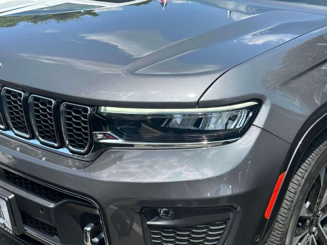 2022 Jeep Grand Cherokee L Overland 4x4