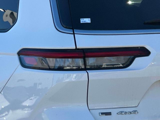 2022 Jeep Grand Cherokee L Summit 4x4