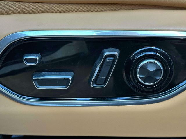 2022 Jeep Grand Cherokee L Summit 4x4
