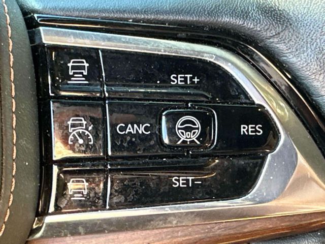 2022 Jeep Grand Cherokee L Summit 4x4