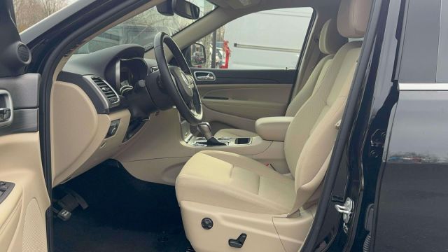 2022 Jeep Grand Cherokee WK Laredo E 4x4