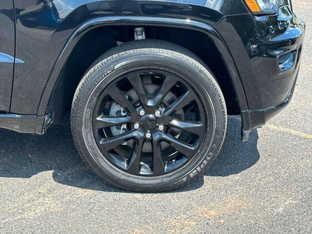 2022 Jeep Grand Cherokee WK Laredo X 4x4