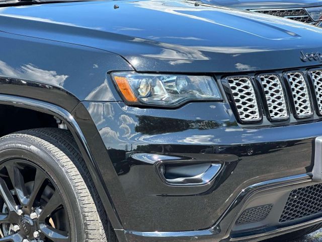 2022 Jeep Grand Cherokee WK Laredo X 4x4