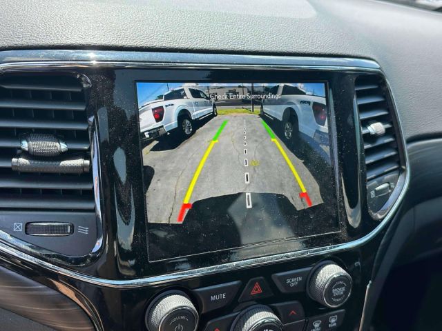 2022 Jeep Grand Cherokee WK Laredo X 4x4
