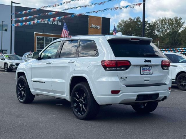 2022 Jeep Grand Cherokee WK Laredo X 4x4 2022 Jeep Grand Cherokee WK Laredo X 4x4