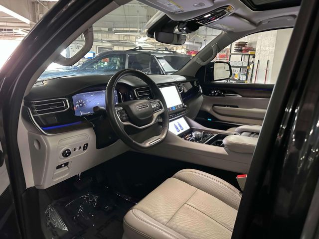 2022 Jeep Grand Wagoneer Series I 4x4