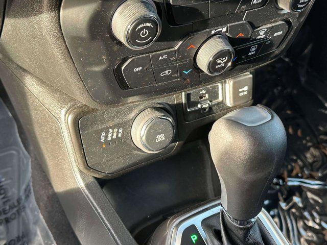 2022 Jeep Renegade Latitude 2022 Jeep Renegade Latitude