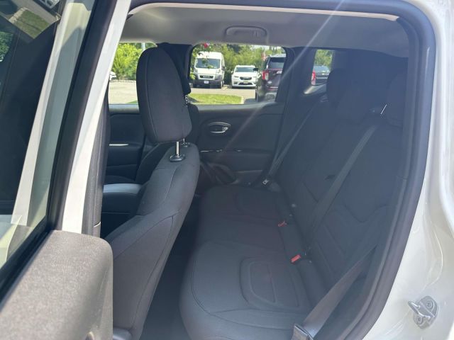 2022 Jeep Renegade Latitude 4x4