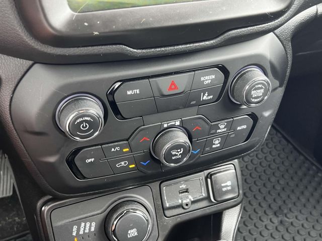 2022 Jeep Renegade Latitude 4x4