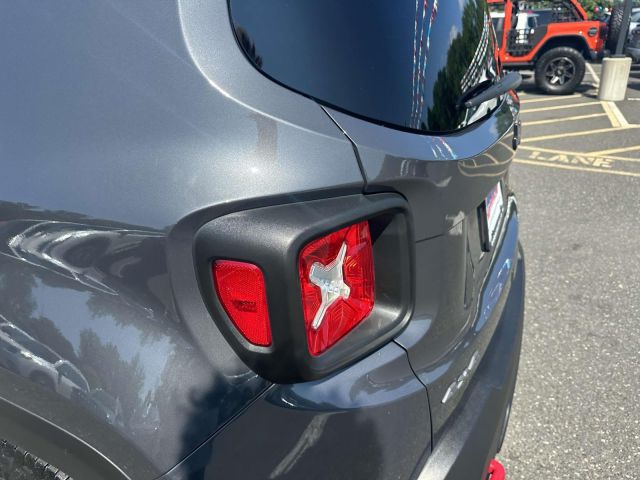 2022 Jeep Renegade Trailhawk 4x4