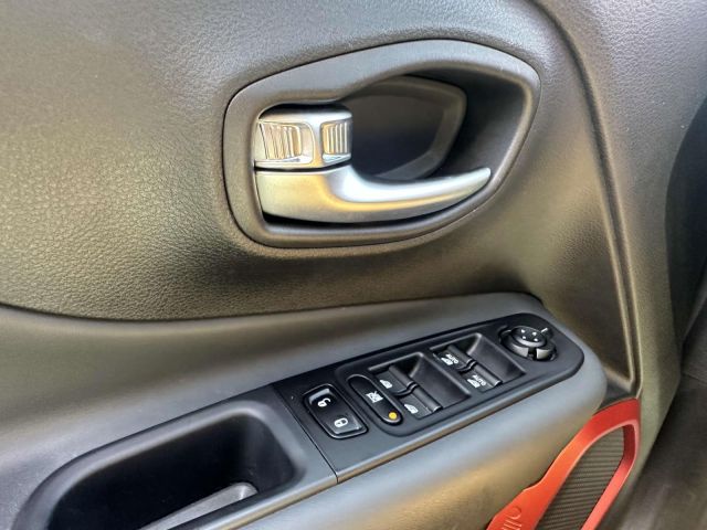 2022 Jeep Renegade Trailhawk 4x4