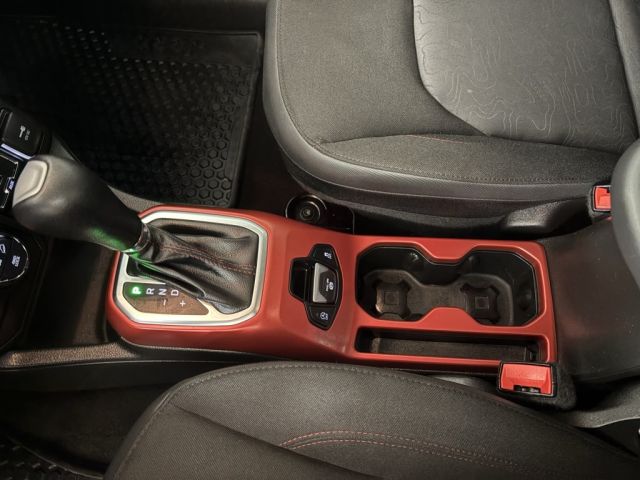 2022 Jeep Renegade Trailhawk 2022 Jeep Renegade Trailhawk