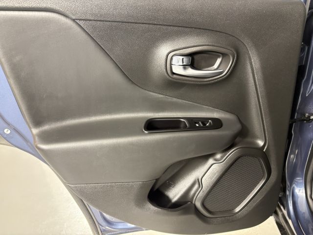 2022 Jeep Renegade Trailhawk 2022 Jeep Renegade Trailhawk