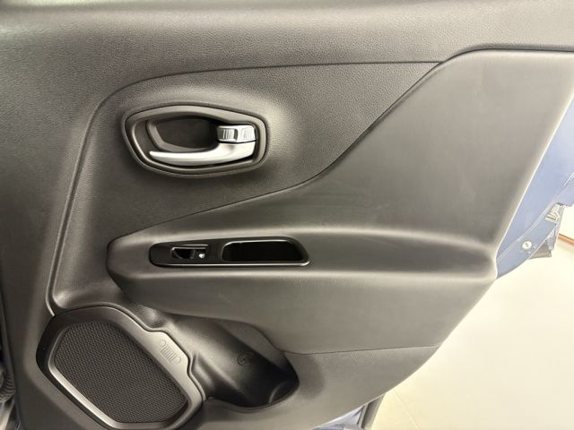 2022 Jeep Renegade Trailhawk 2022 Jeep Renegade Trailhawk