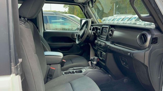 2022 Jeep Wrangler Sport 4x4