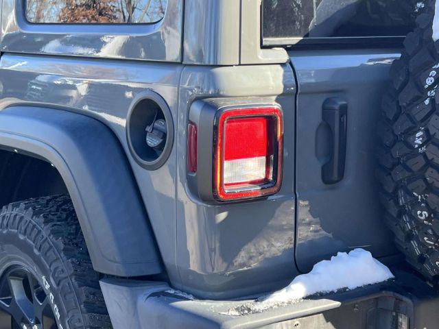 2022 Jeep Wrangler Unlimited Willys 4x4 2022 Jeep Wrangler Unlimited Willys 4x4