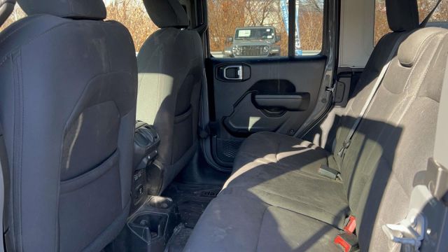 2022 Jeep Wrangler Unlimited Willys 4x4 2022 Jeep Wrangler Unlimited Willys 4x4