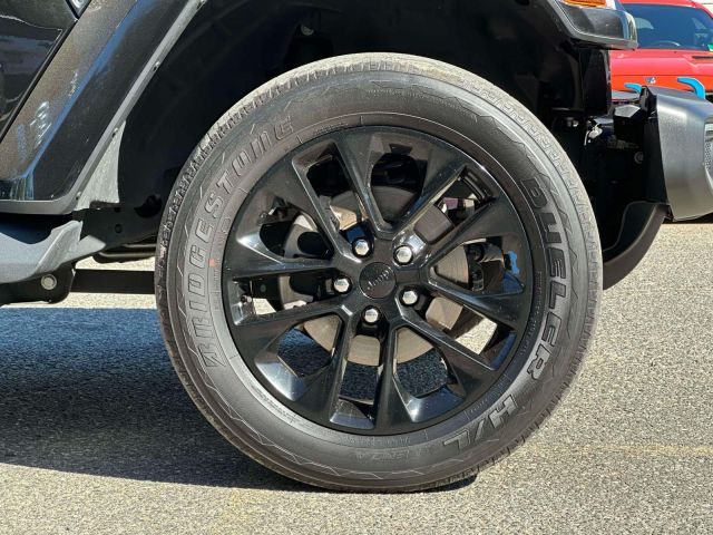 2022 Jeep Wrangler 4xe Unlimited Sahara 4x4