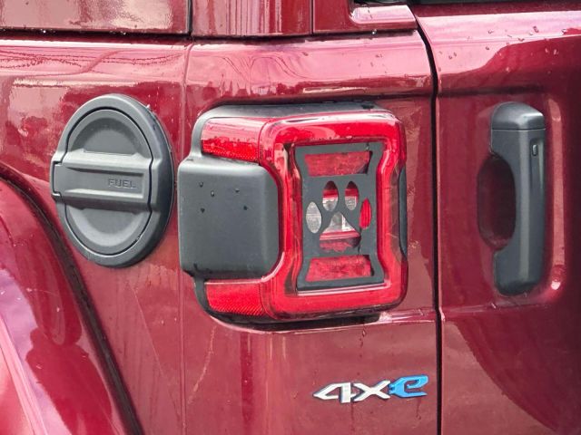 2022 Jeep Wrangler 4xe Unlimited Sahara 4x4
