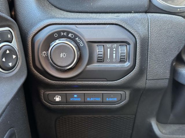2022 Jeep Wrangler 4xe Unlimited Sahara 4x4