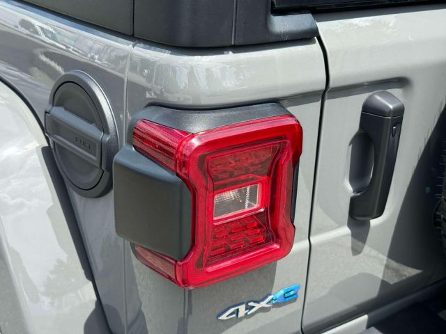 2022 Jeep Wrangler 4xe Unlimited Sahara 4x4